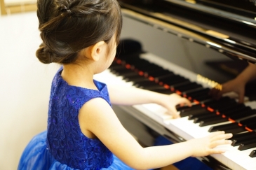 A.pia music school
アピア
ミュージック スクール
武蔵村山 大南 ピアノ教室